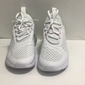Nike Air Max 270 kids unisex Size 5Y White